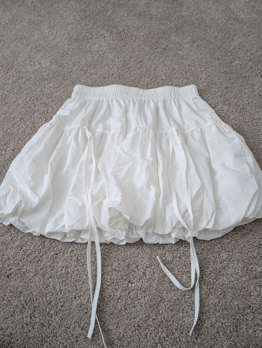 NWOT White Balloon Bubble High Waist Stretch Skirt Medium